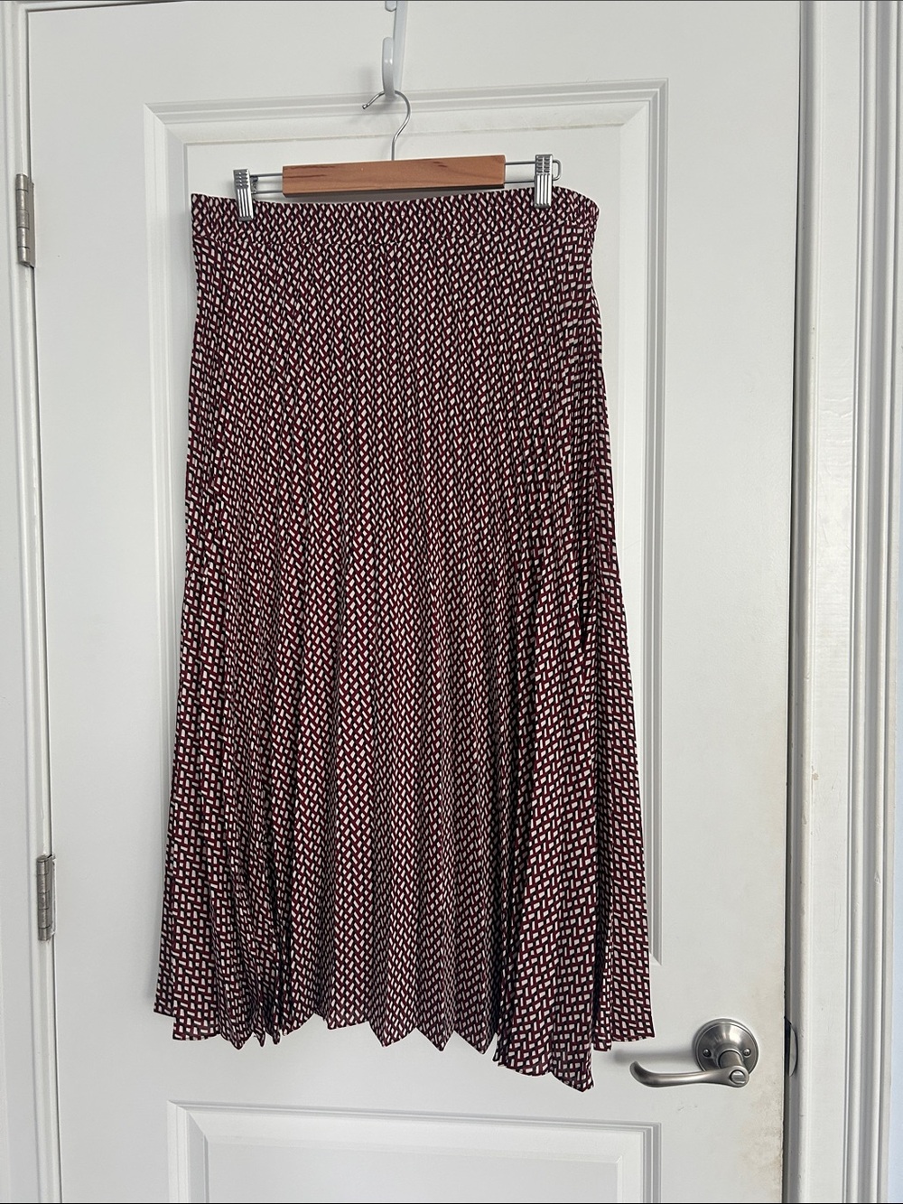 Max Studio Burgundy & White Pleated Midi Skirt